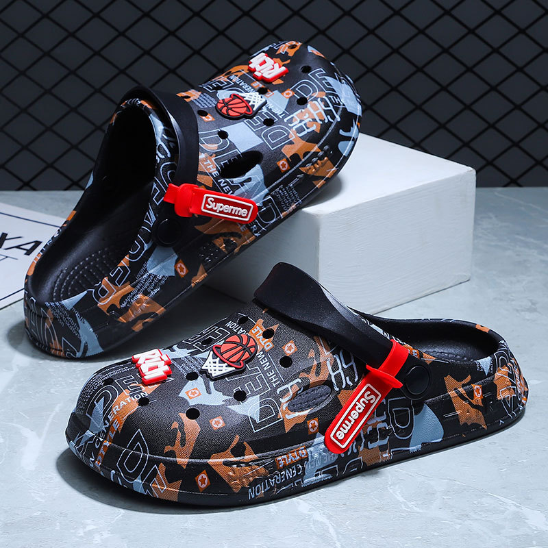Street Fashion Look - Sepatu Basket Pria Sol Lembut Model