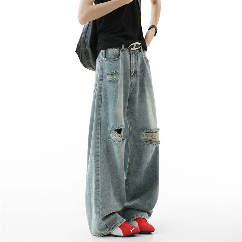 Street Fashion Fall 2025 - Celana Jeans Pria Robek Model Baggy