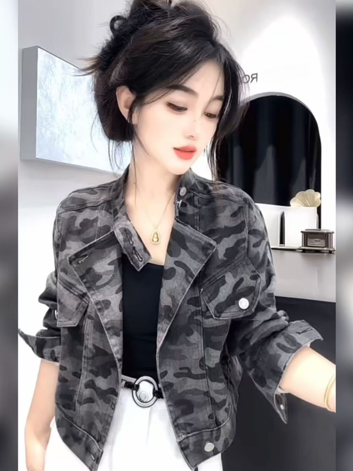 Jaket Denim Kasual Bermotif Ga - Street Fashion Look ulasan dan harga