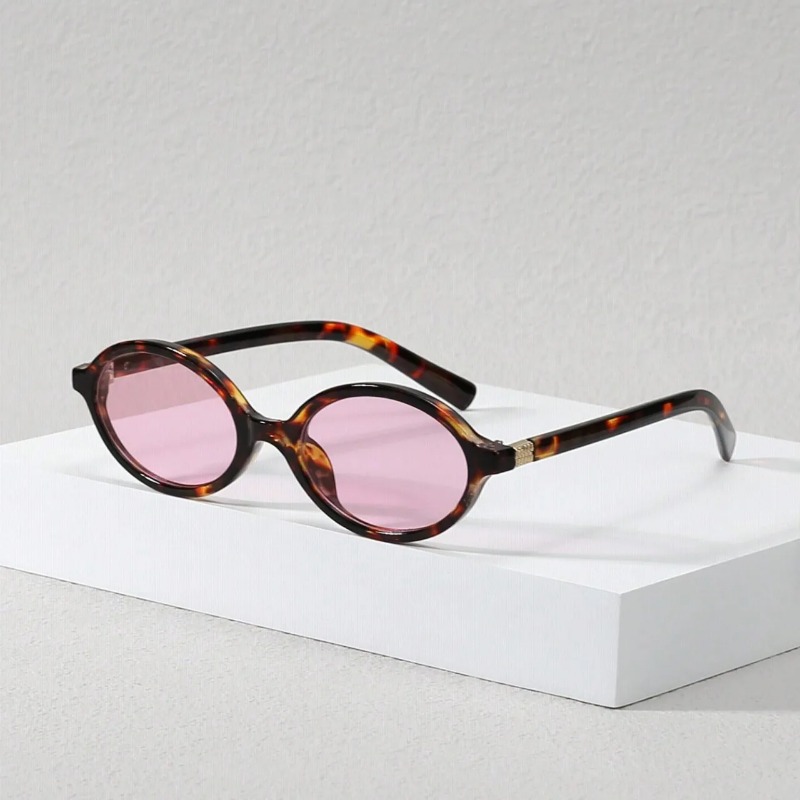 Kacamata Hitam Oval Antik Wani - Street Fashion Brands ulasan dan harga