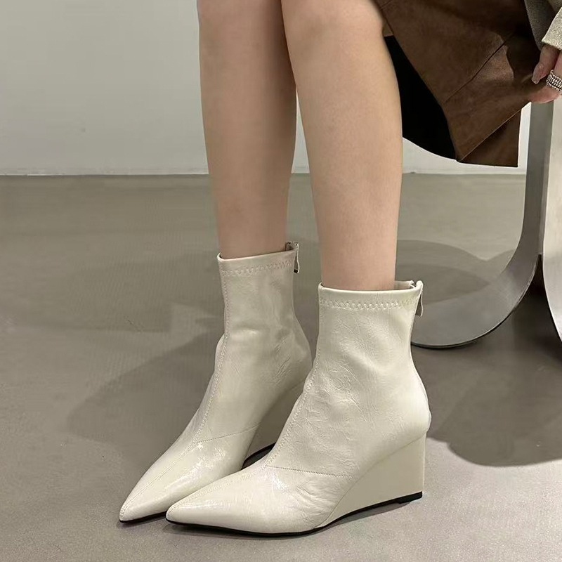 Sepatu Bot Wanita Musim Gugur  - Street Fashion Vintage ulasan dan harga