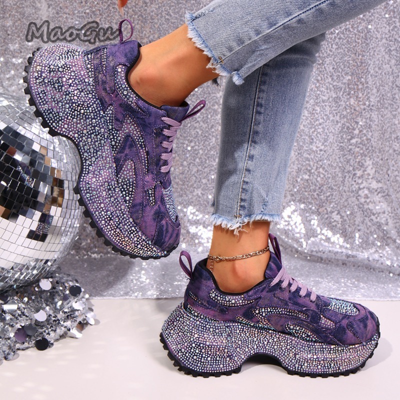 Sepatu Sneakers Wanita Bertabu - Street Fashion Ladies ulasan dan harga