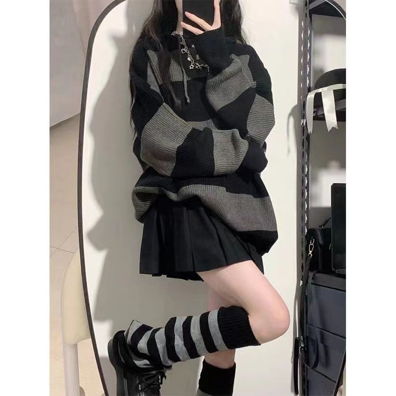Streetwear Sweater bergaris wa - Street Fashion In Korea ulasan dan harga