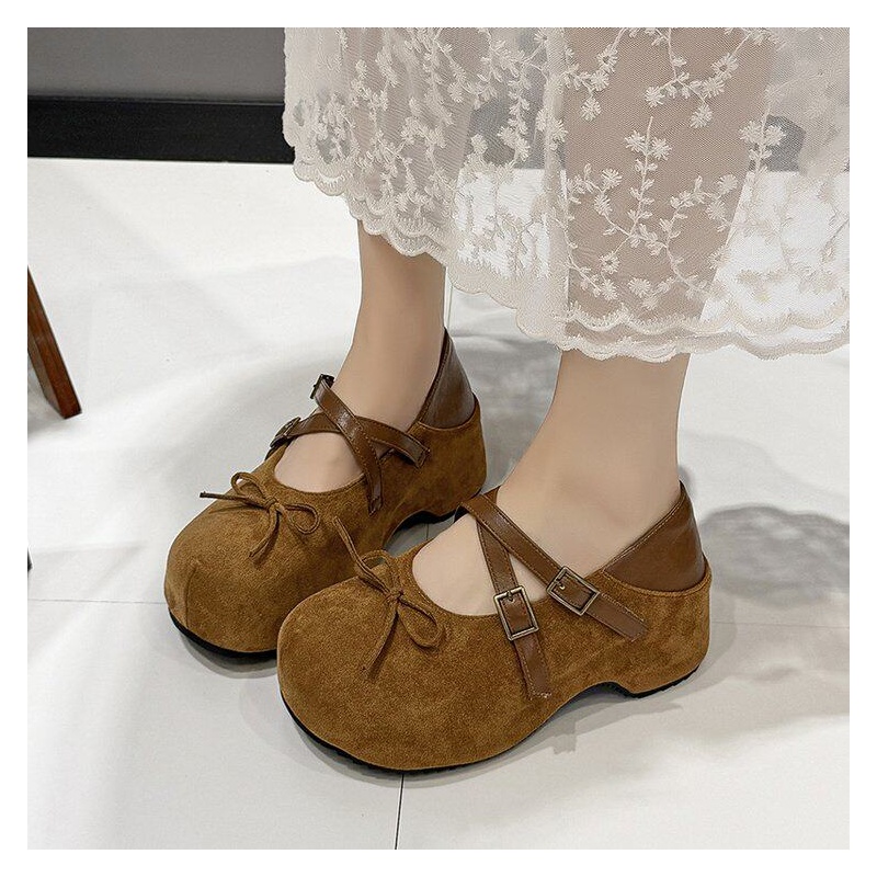 Sepatu Wanita Model Terbaru Me - Street Fashion Shoes ulasan dan harga