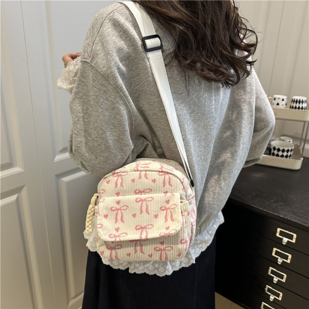 Tas Selempang Kecil Wanita Bah - Street Fashion In Korea ulasan dan harga