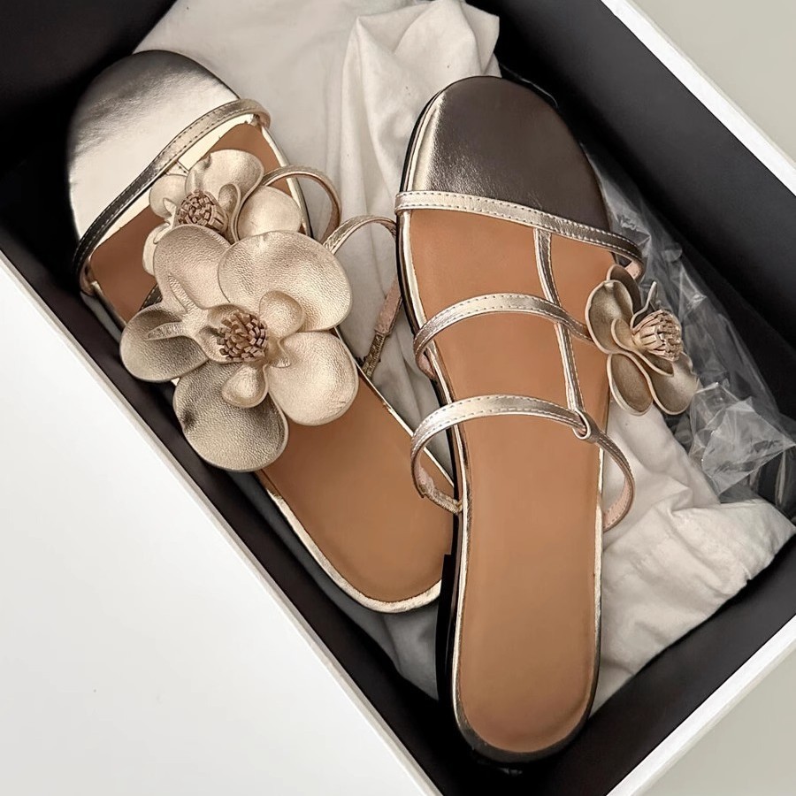 Sepatu Baru Musim Panas untuk  - Street Fashion Clothes ulasan dan harga