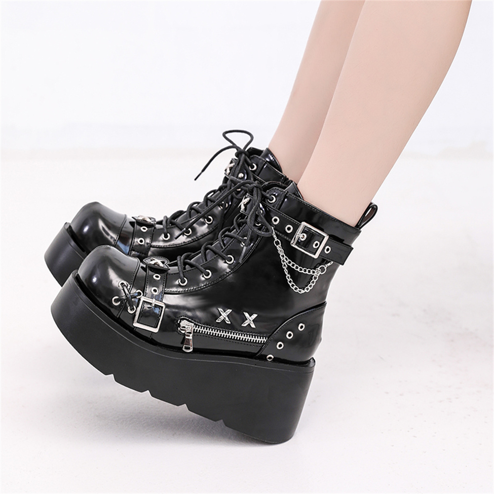 Sepatu Boots Wanita Model Goth - Street Fashion Brands ulasan dan harga