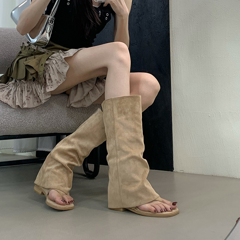 Sepatu Bot Wanita Model Hollow - Street Fashion In Korea ulasan dan harga