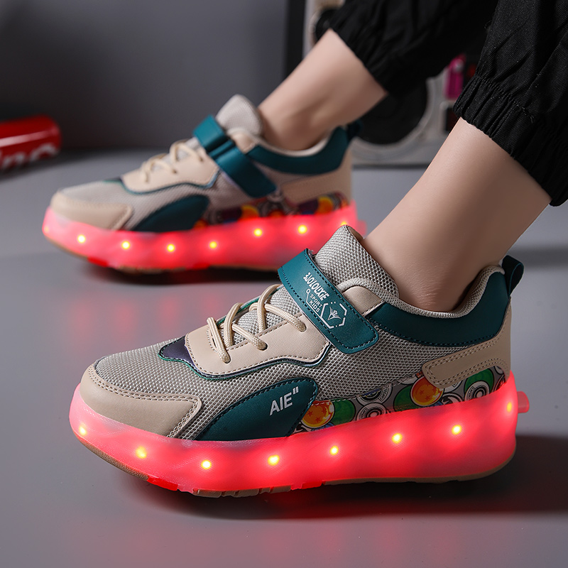 Sepatu Roda Anak dengan 4 Roda - Street Fashion Shoes ulasan dan harga
