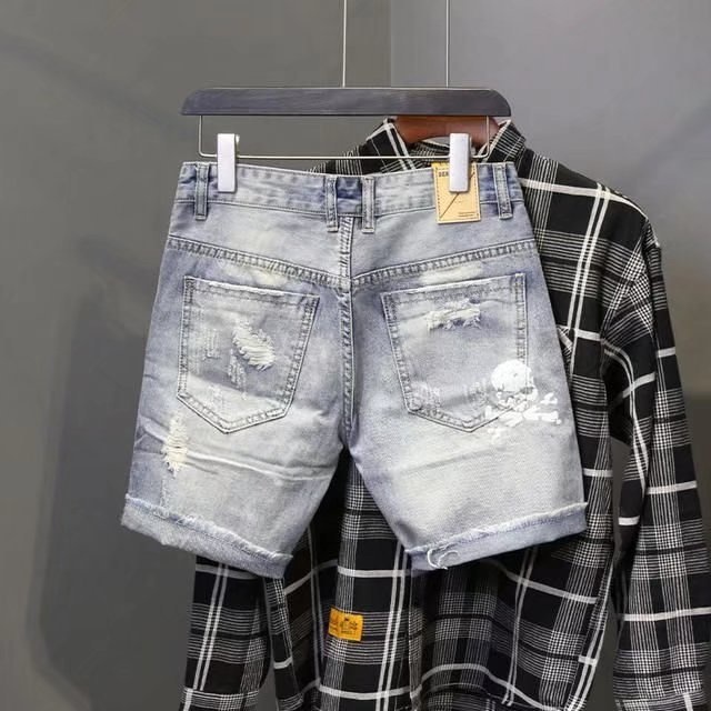 Celana jins pendek sobek untuk - Street Fashion In Korea ulasan dan harga